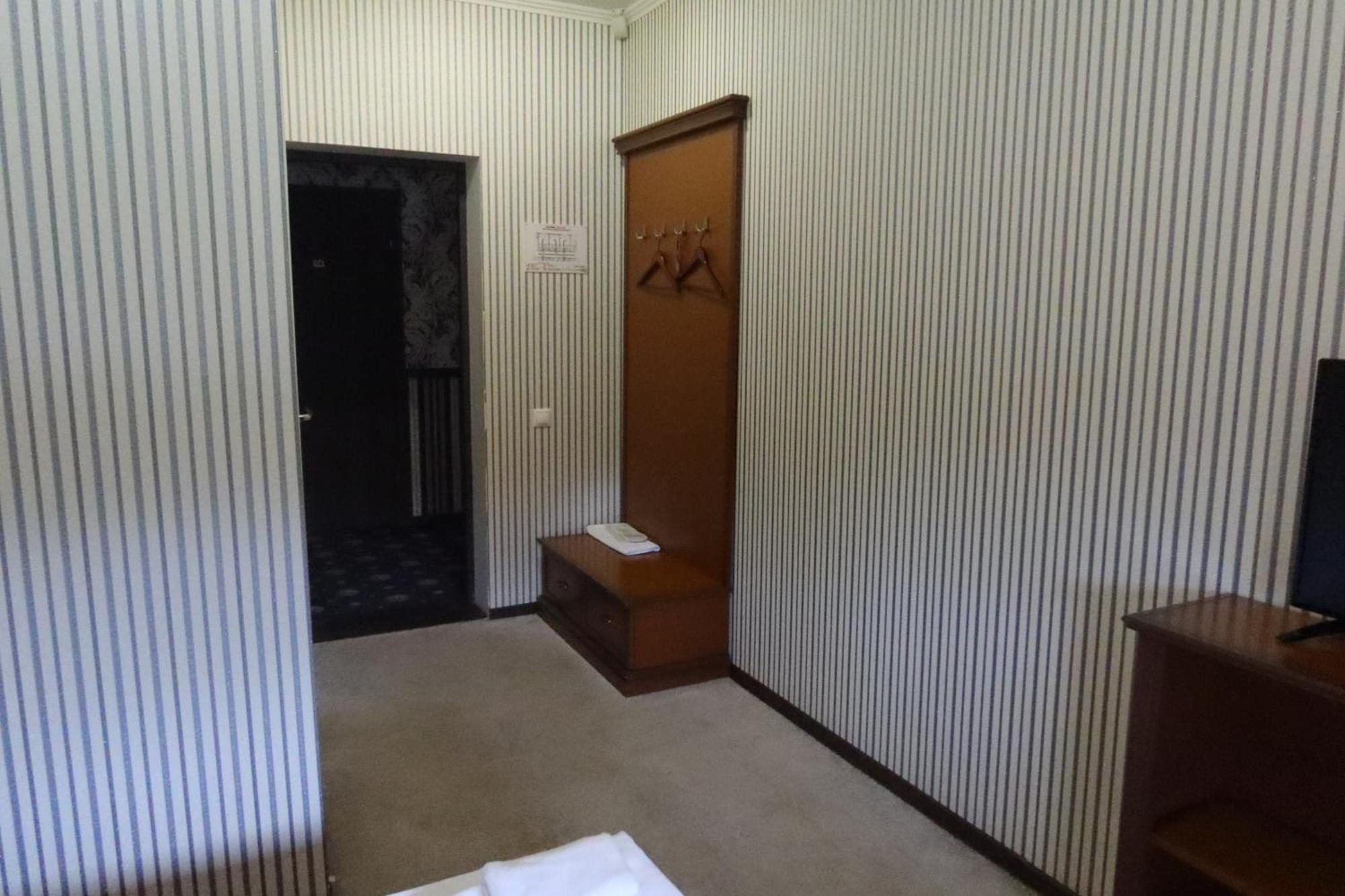 Carivka Hotel Экстерьер фото