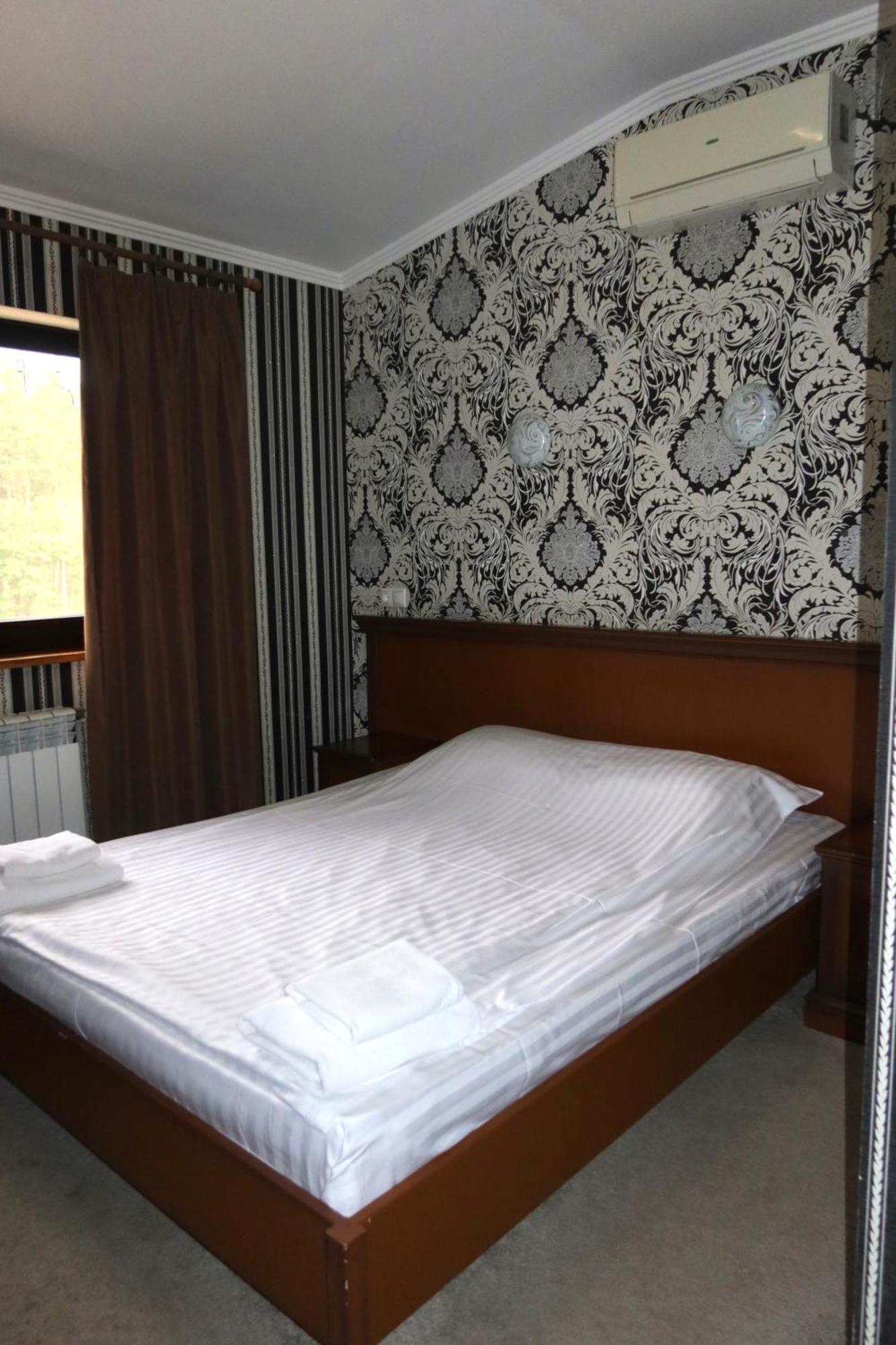 Carivka Hotel Экстерьер фото