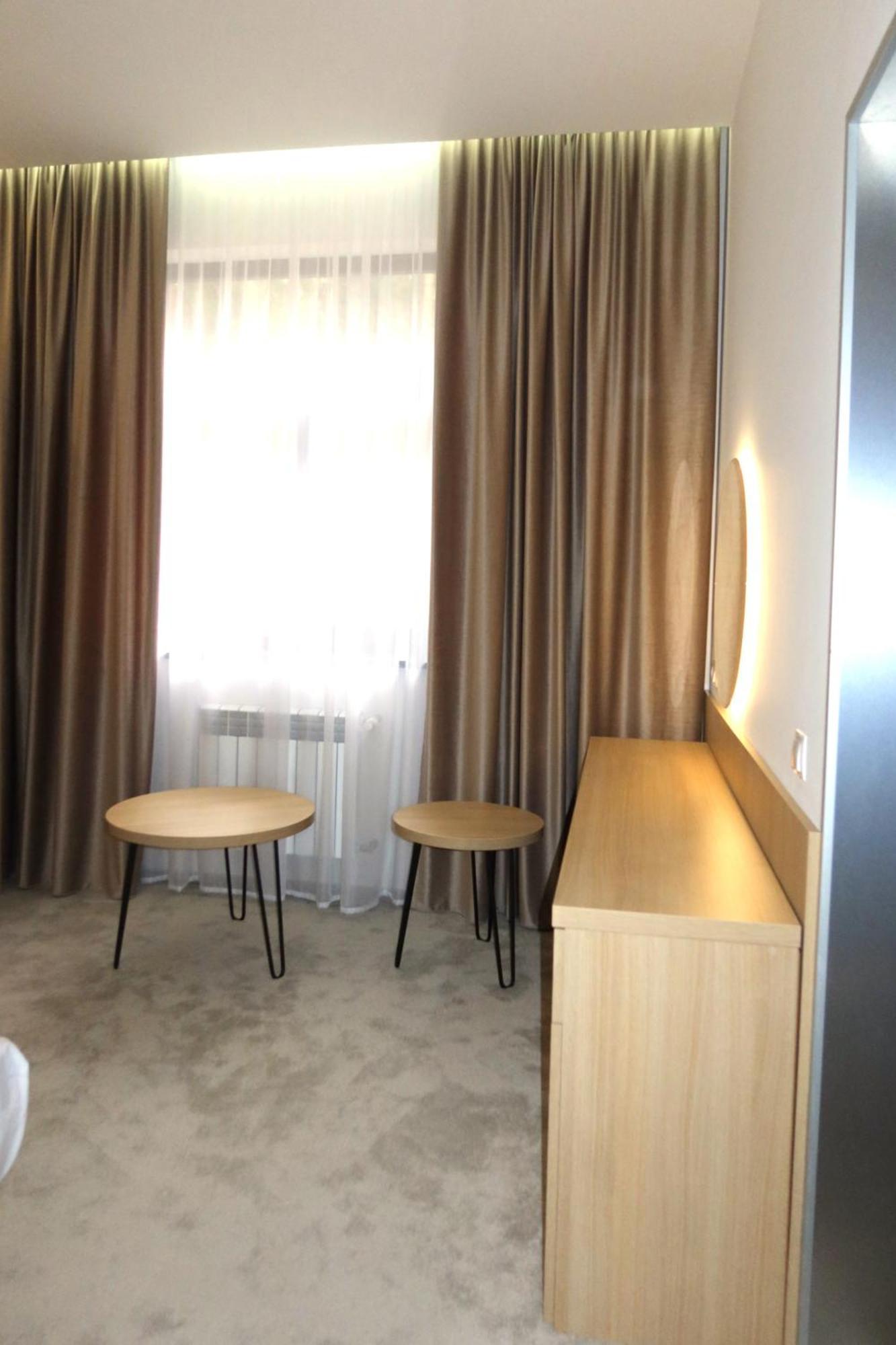 Carivka Hotel Экстерьер фото